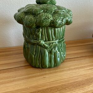 California Pottery Vtg Rare 1970s Metlox PoppyTrail Broccoli Cookie Jar Canister